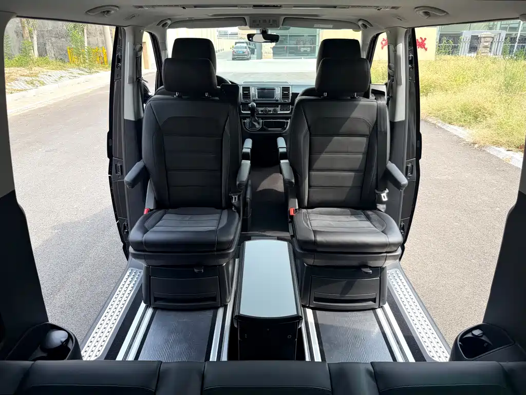 Volkswagen Multivan — миниатюра 14