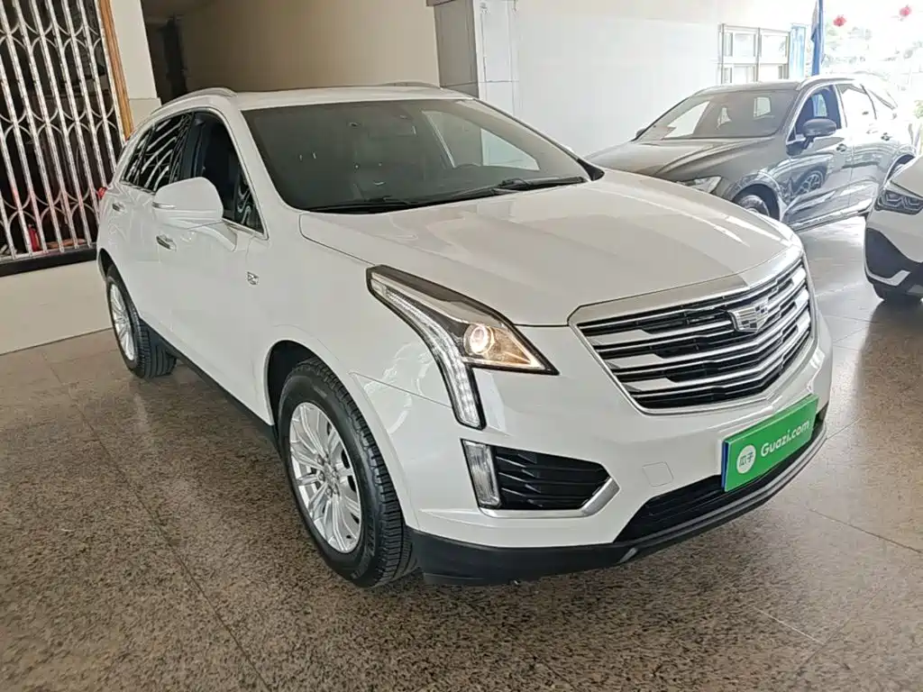 Cadillac XT5 — миниатюра 4