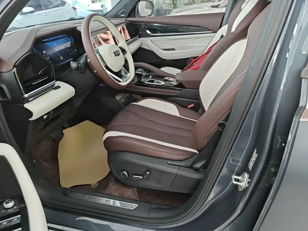 Geely Xingyue L — миниатюра 15