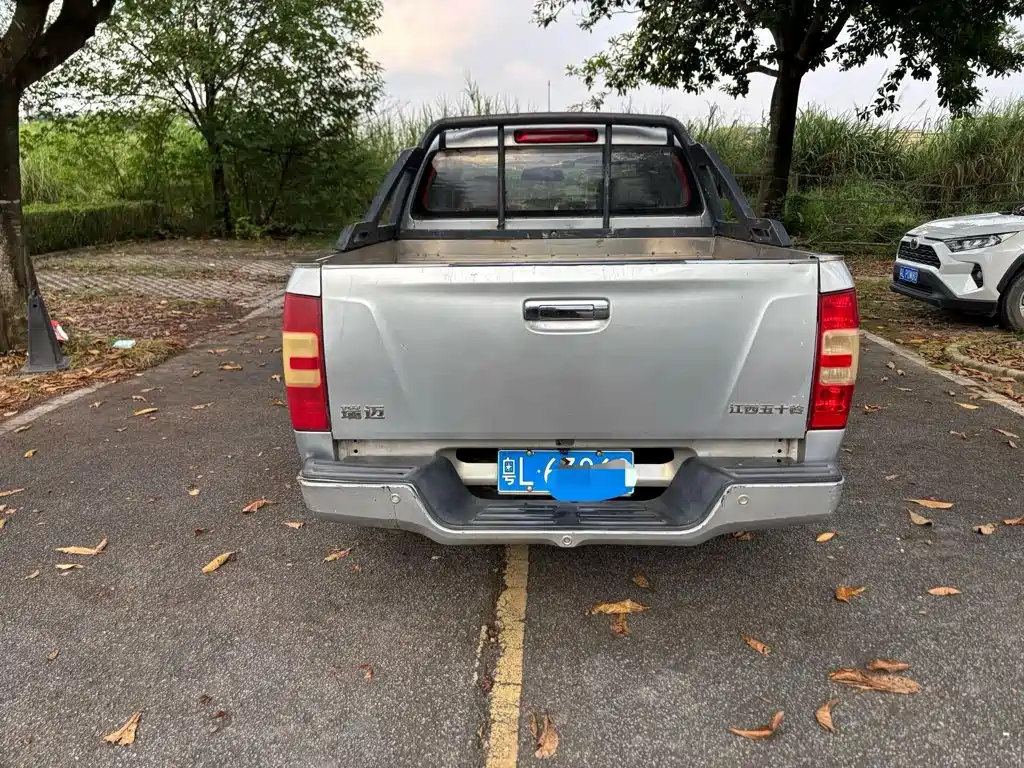 Isuzu RE-MAX Ruimai — миниатюра 6
