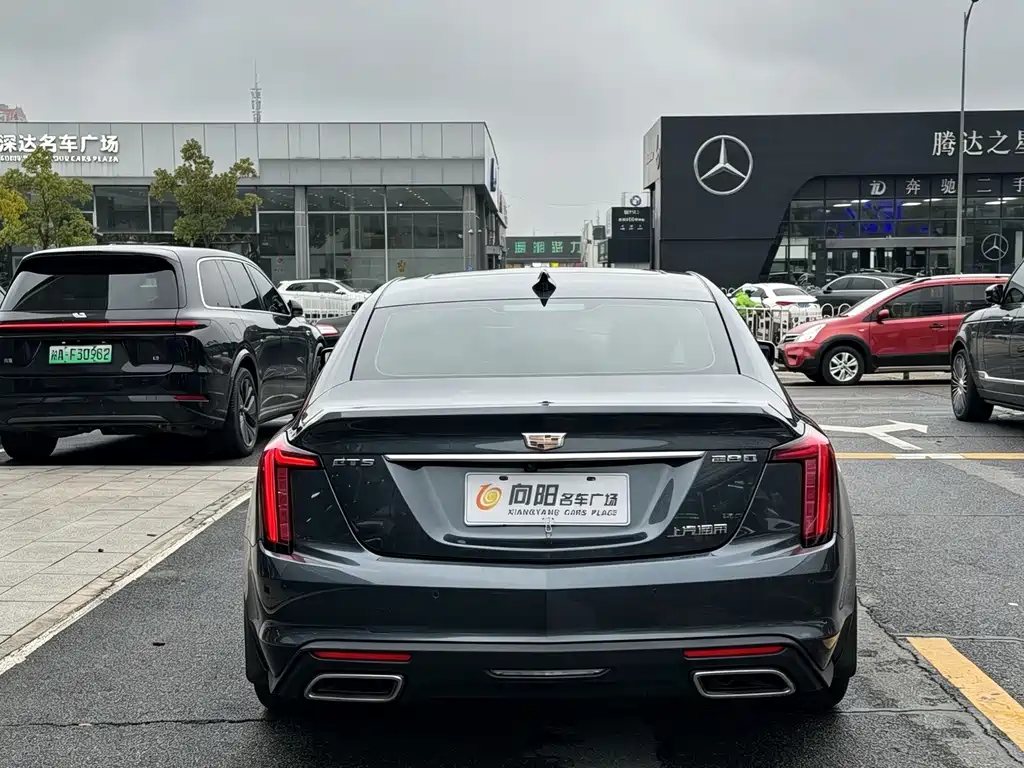Cadillac CT5 — миниатюра 5