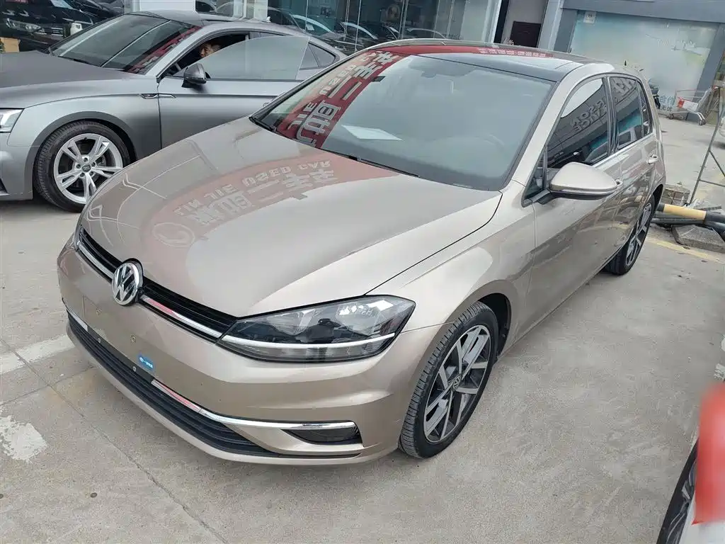 Volkswagen Golf 2020