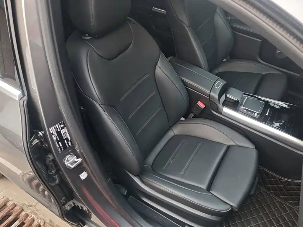 Mercedes-Benz GLA — миниатюра 25