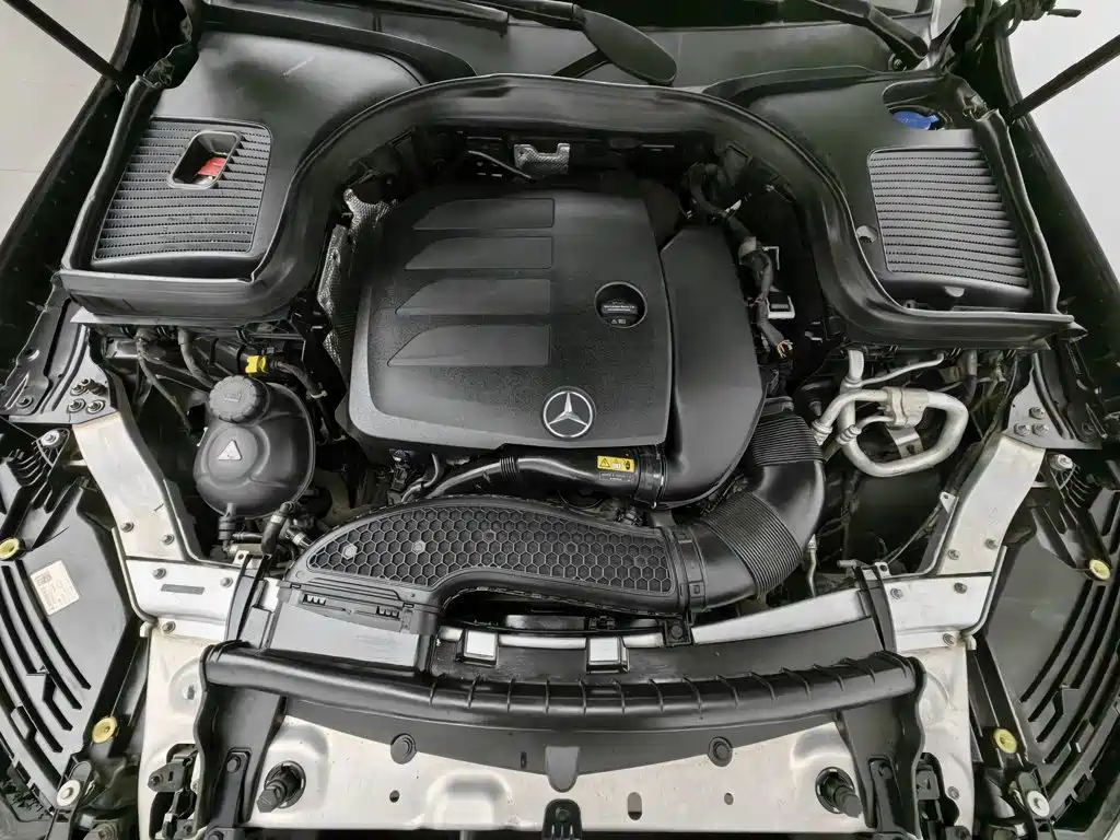 Mercedes-Benz GLC — миниатюра 6