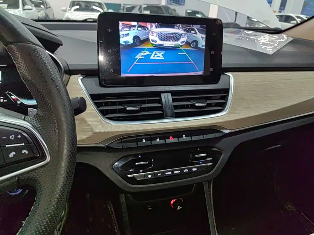 Baojun 360 — миниатюра 13