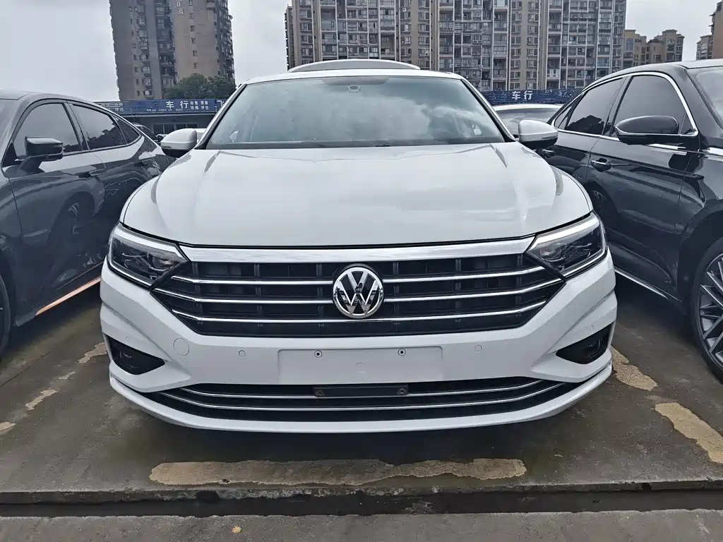 Volkswagen Sagitar — миниатюра 2