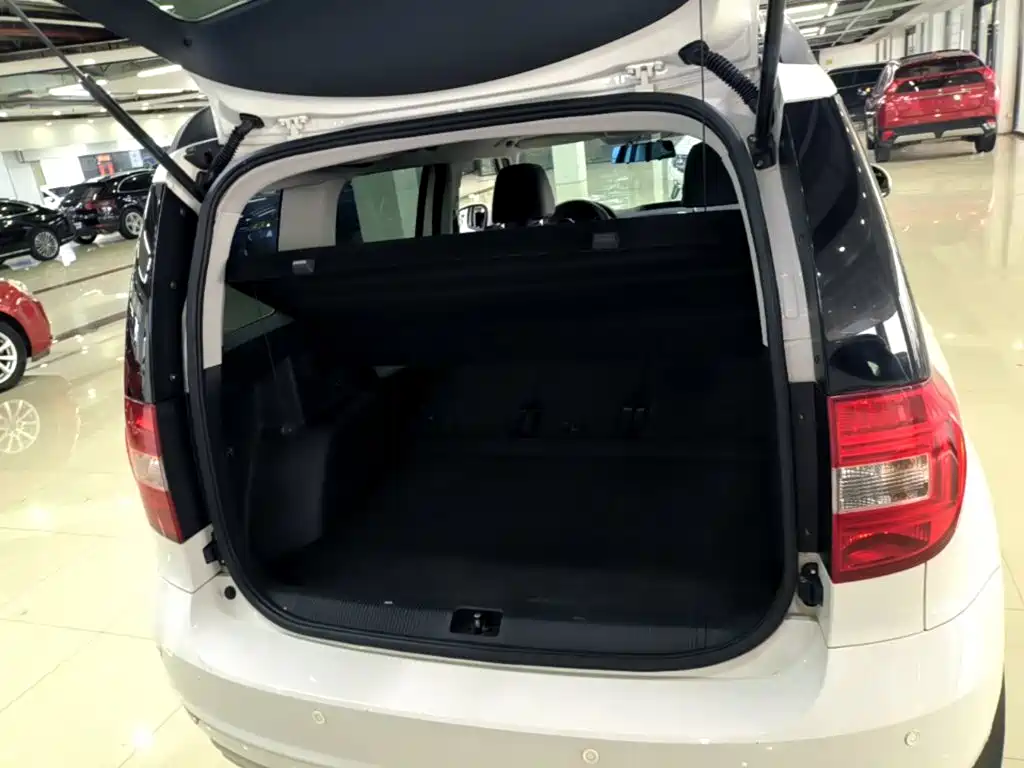 Skoda Yeti — миниатюра 19