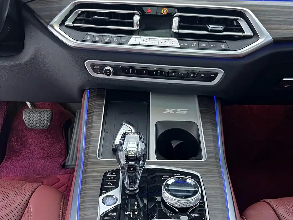 BMW X5 — миниатюра 11