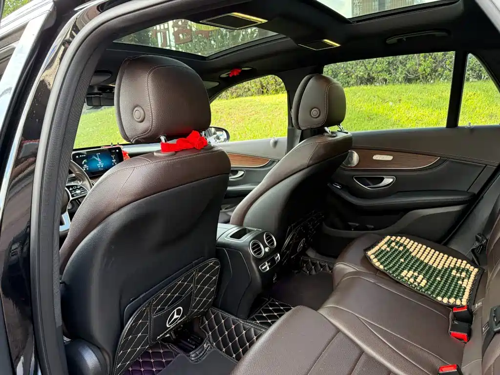 Mercedes-Benz GLC — миниатюра 11