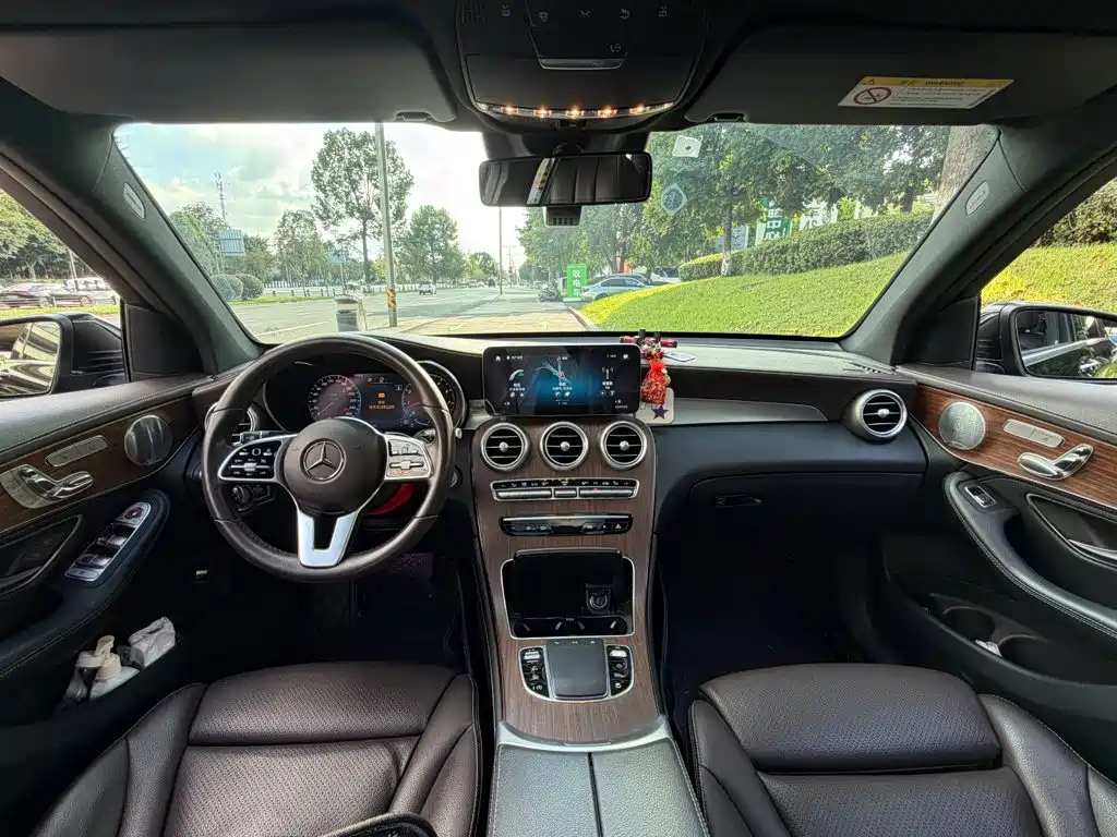 Mercedes-Benz GLC — миниатюра 13