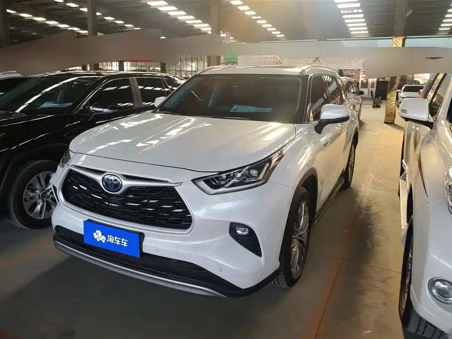 Toyota Highlander 2024