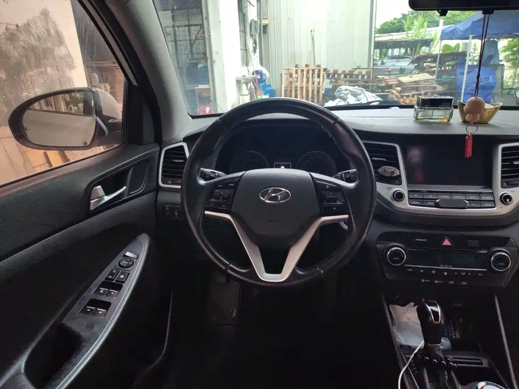 Hyundai Tucson — миниатюра 6