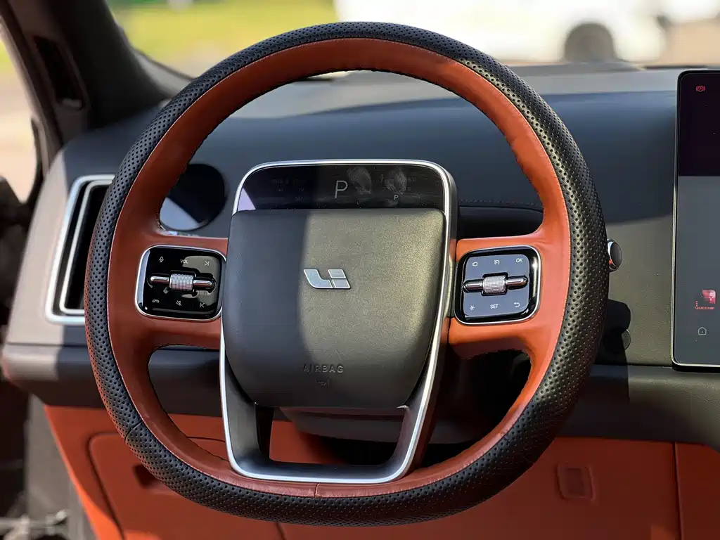 Li Auto Li L8 — миниатюра 10