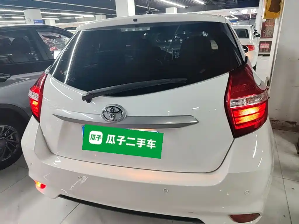 Toyota Yaris L — миниатюра 6