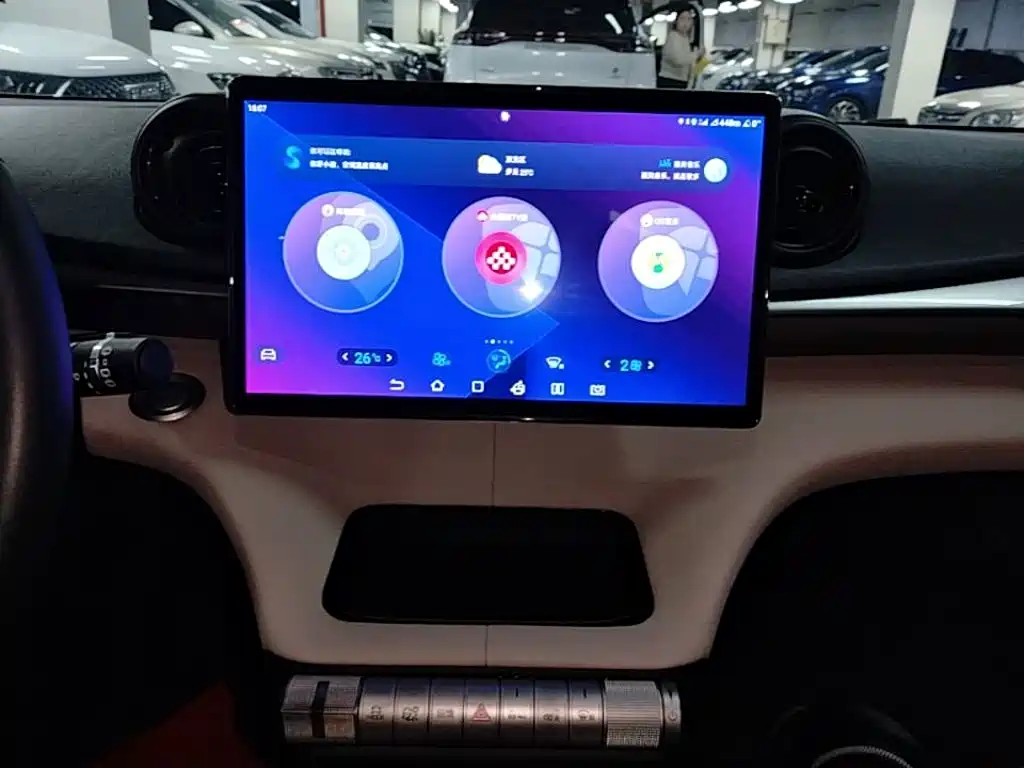 BYD Dolphin — миниатюра 13