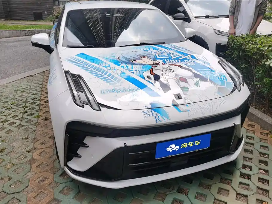 Купить Lynk & Co 03