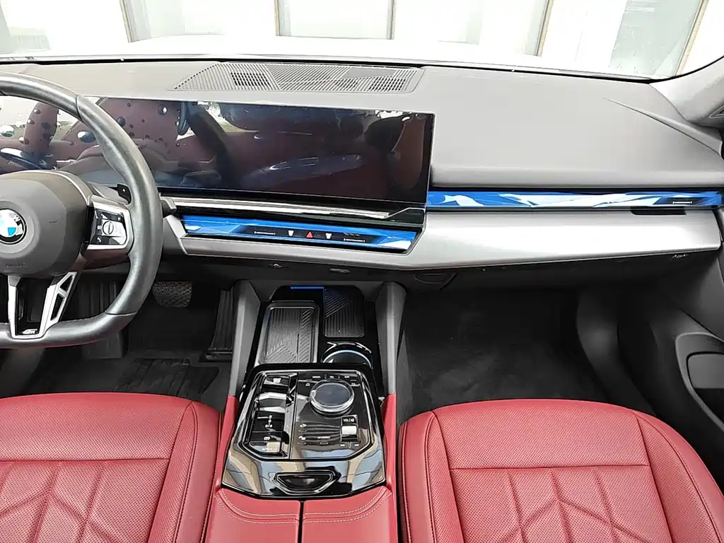 BMW 5 Series 5 2024 530Li Lead M Sport