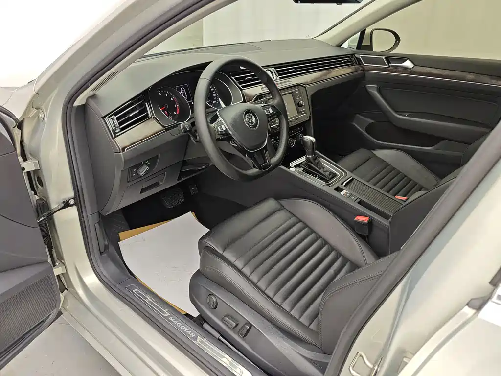 Volkswagen Magotan — миниатюра 13
