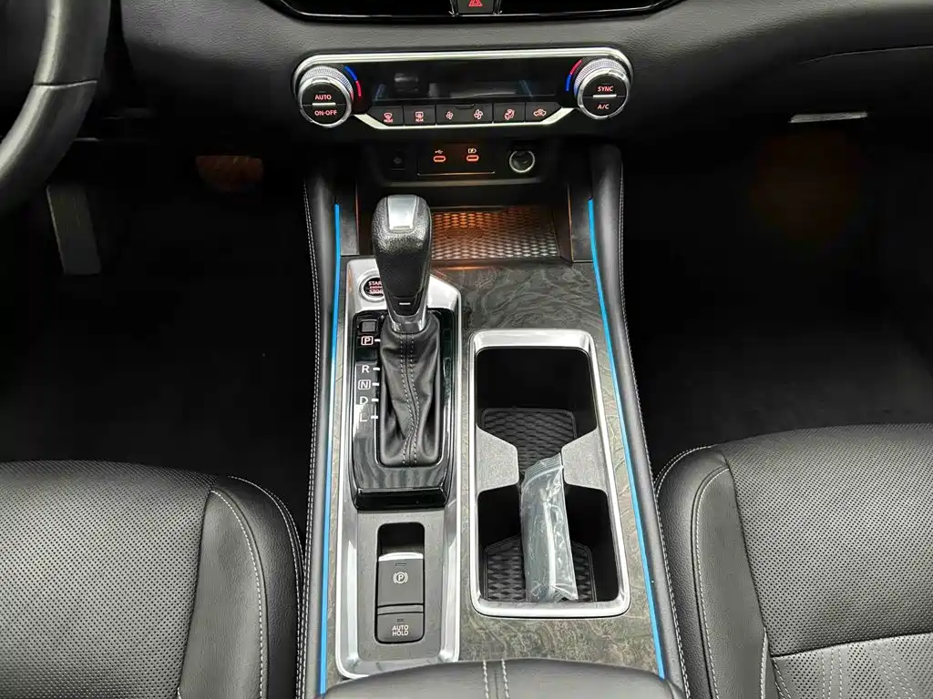 Nissan Teana — миниатюра 10