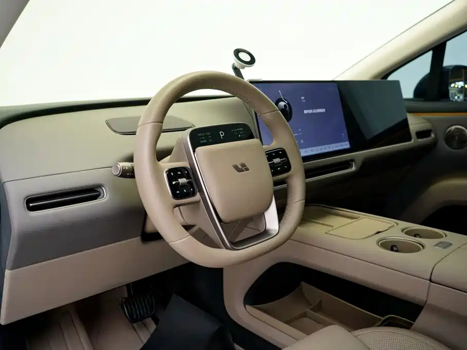 Li Auto Li i8 — миниатюра 19