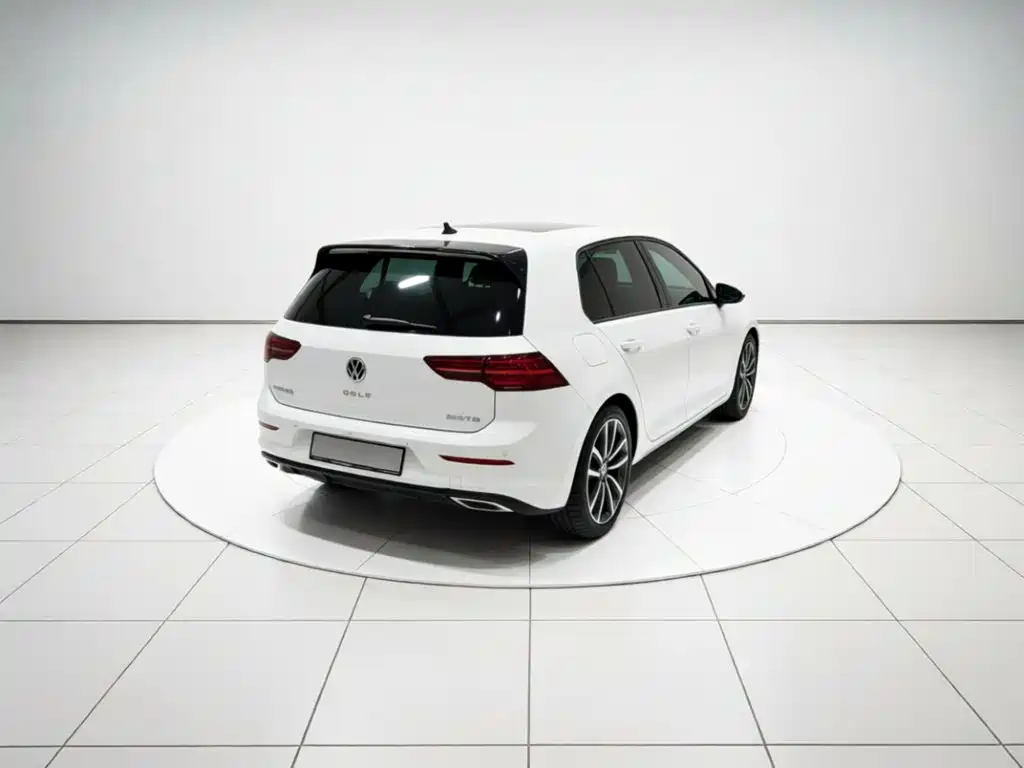 Volkswagen Golf — миниатюра 3