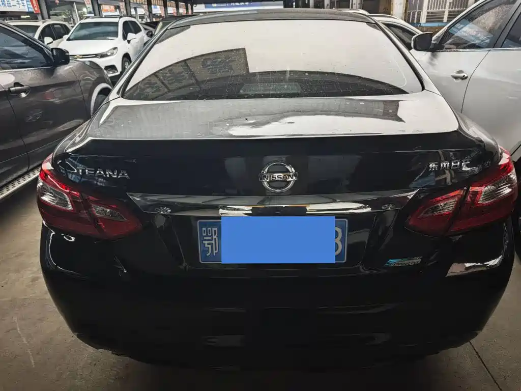 Nissan Teana — миниатюра 14