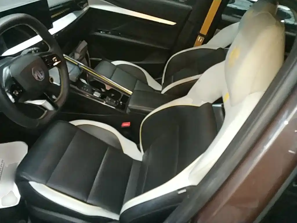 MG MG5 Scorpio — миниатюра 15