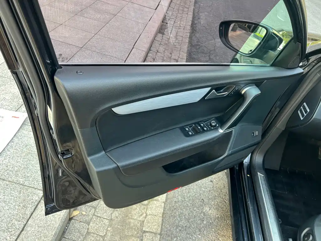 Volkswagen Magotan — миниатюра 12
