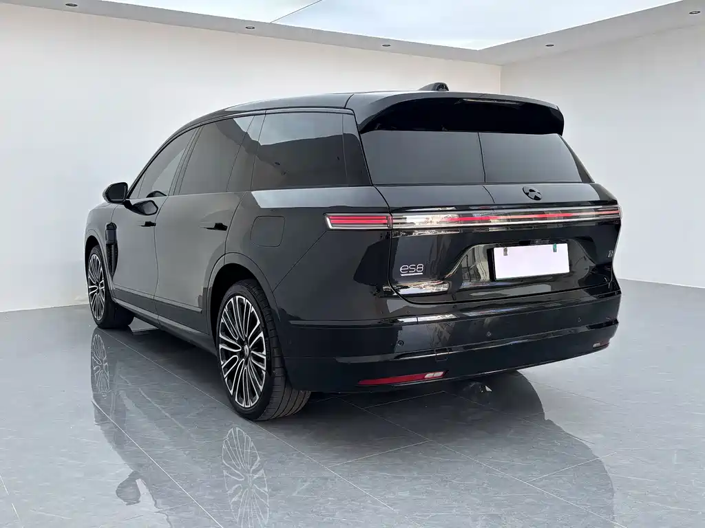 NIO ES8 — миниатюра 15