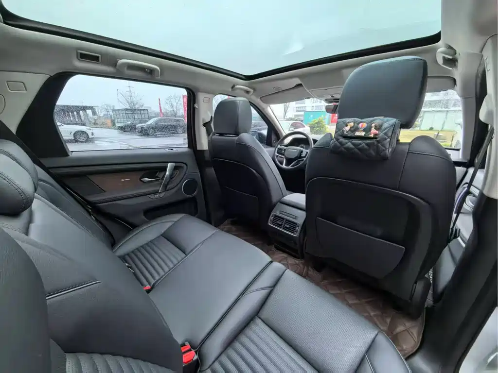 Land Rover Discovery Sport — миниатюра 9