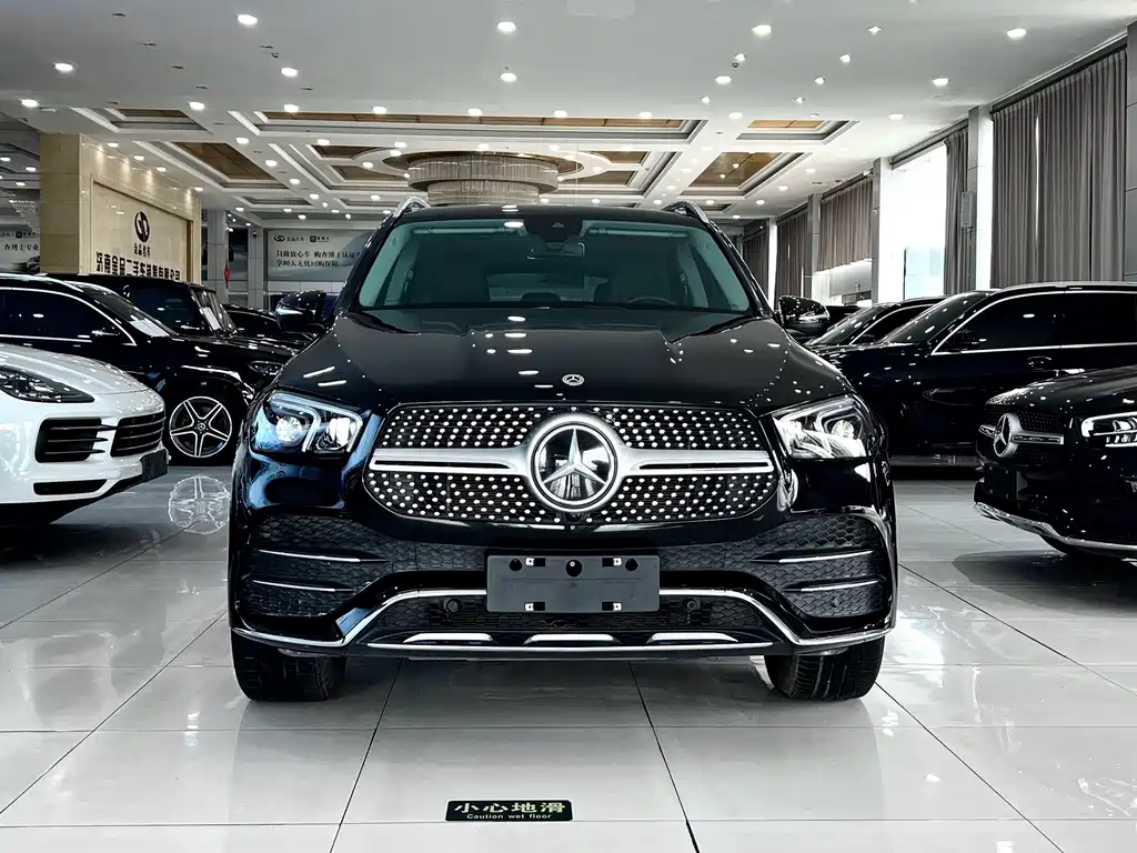 Mercedes-Benz GLE (Import) — миниатюра 3