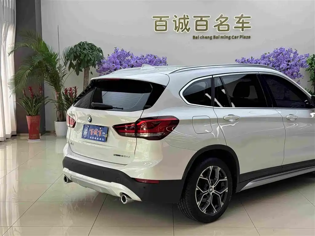 BMW X1 2022 sDrive20Li Premium