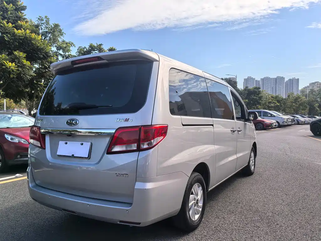 JIANGHUAI RUIFENG M4