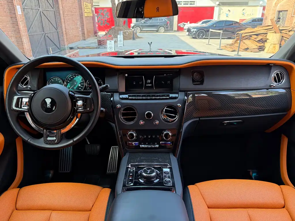 ROLLS-ROYCE CULLINAN