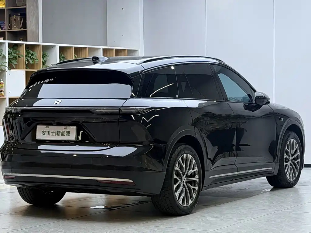 NIO ES6 — миниатюра 15