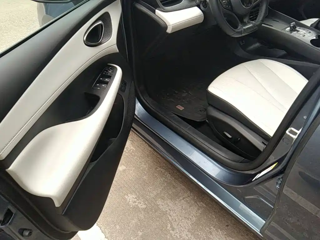 BYD Seal 05 DM-i — миниатюра 16