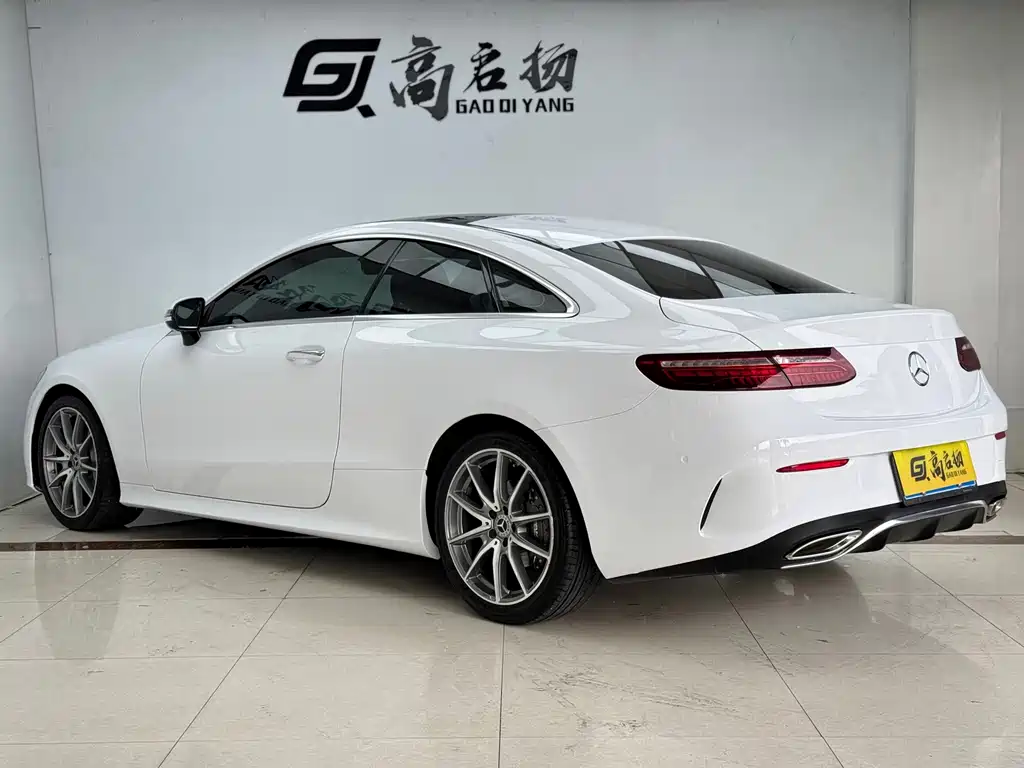 Mercedes-Benz E-Class (Import) — миниатюра 24