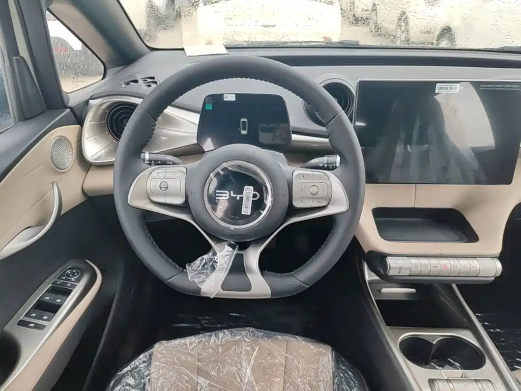 BYD Dolphin — миниатюра 11