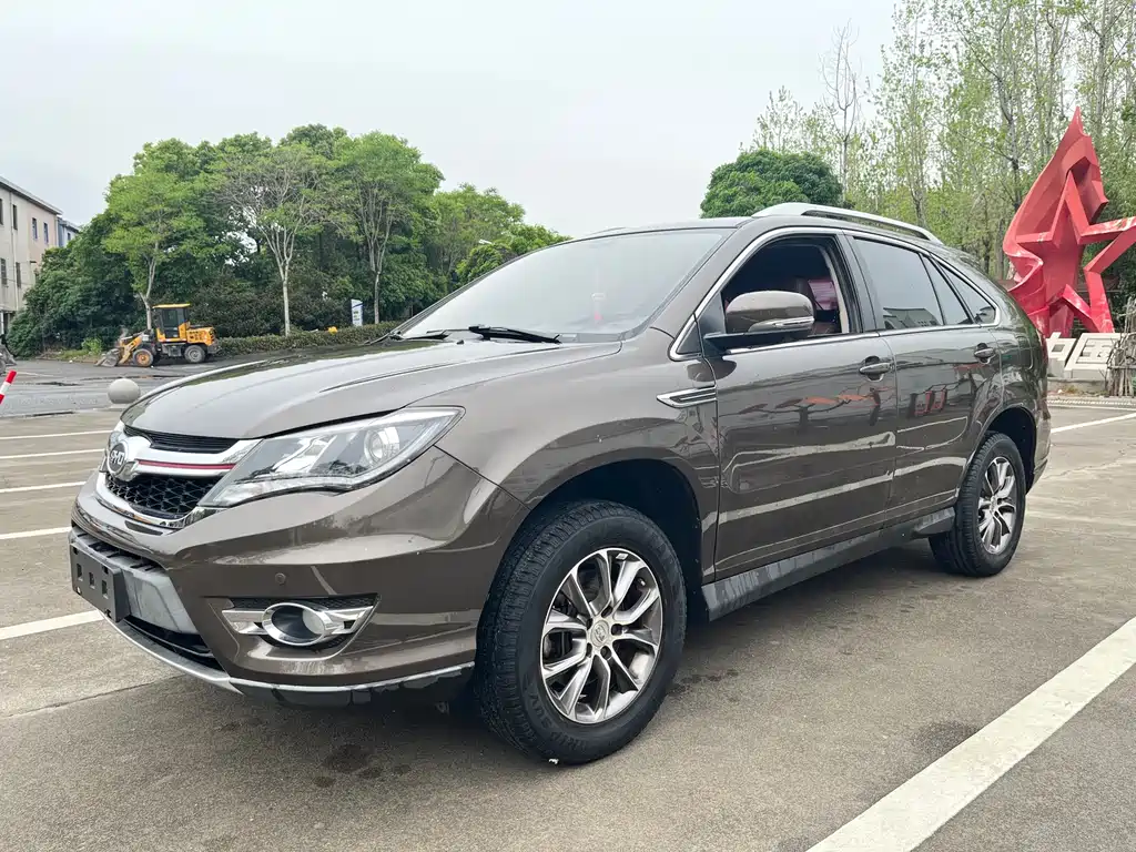Byd S7 2017