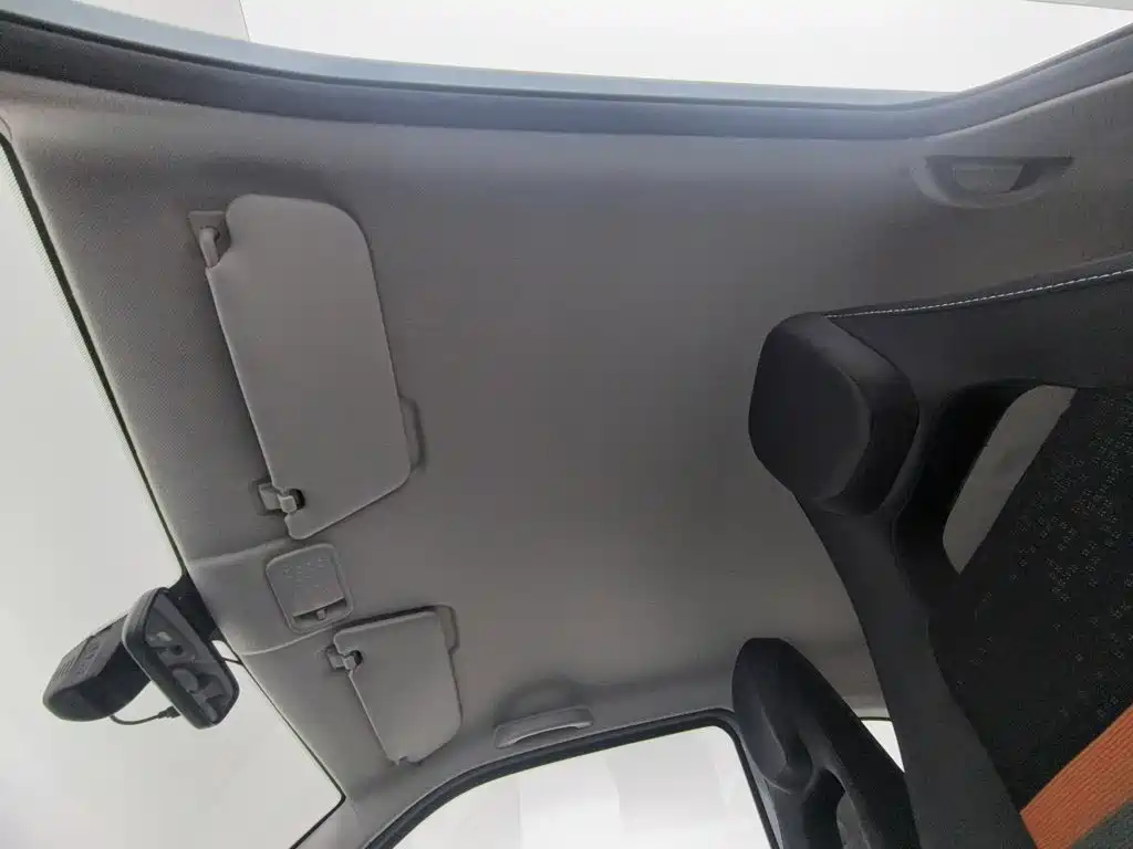 Wuling MINIEV — миниатюра 14