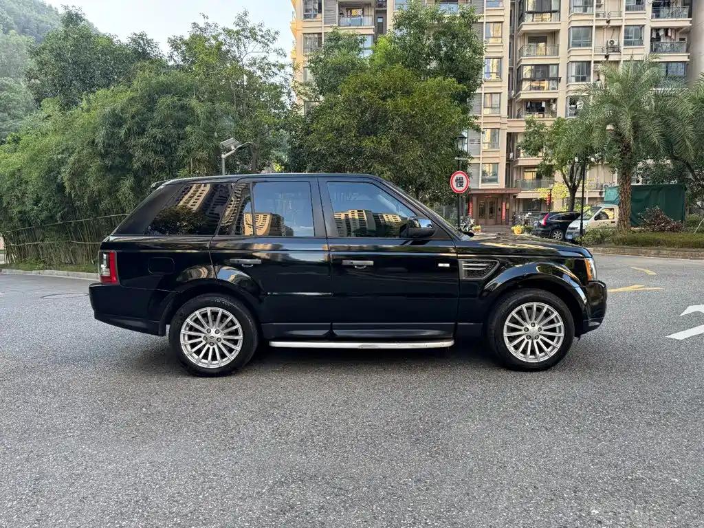 Land Rover Sport — миниатюра 7