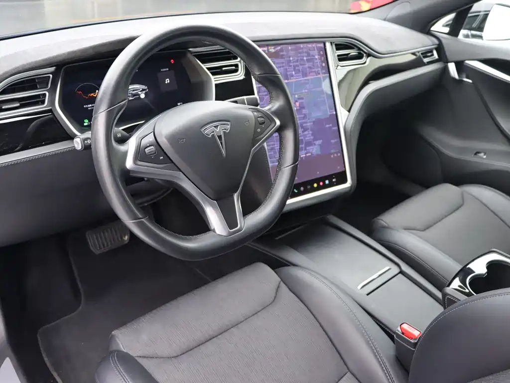 Tesla Model S — миниатюра 6