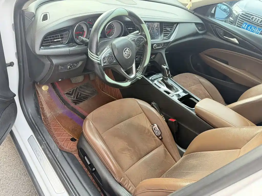 Buick Regal — миниатюра 6