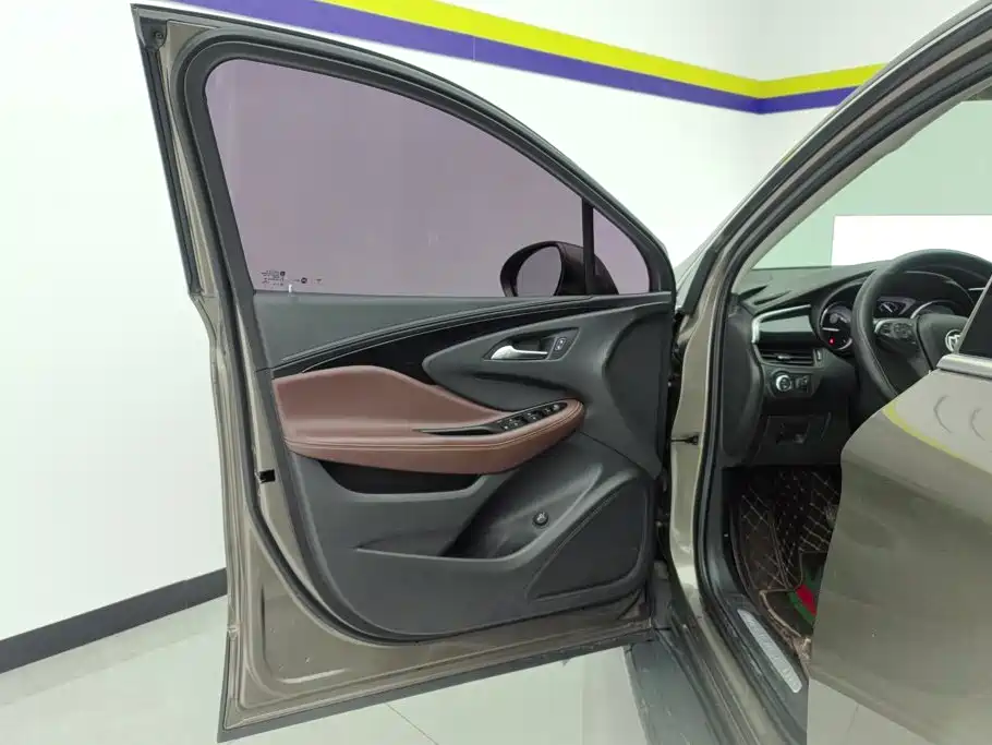 Buick Envision Plus — миниатюра 7