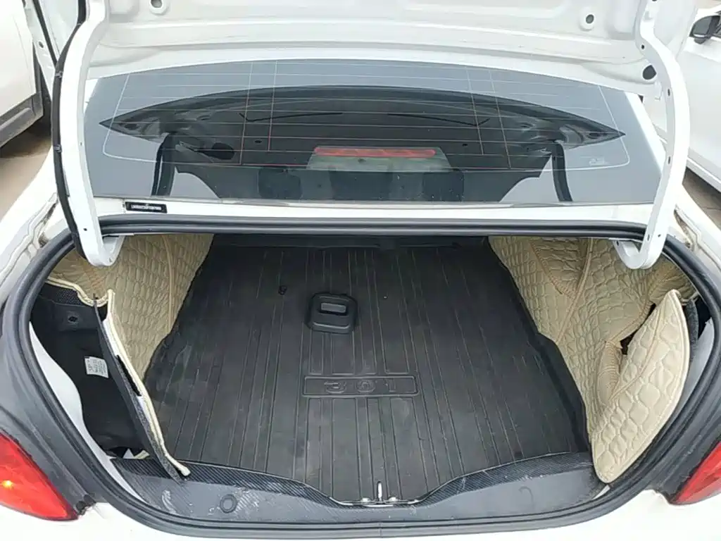 Peugeot 301 — миниатюра 19