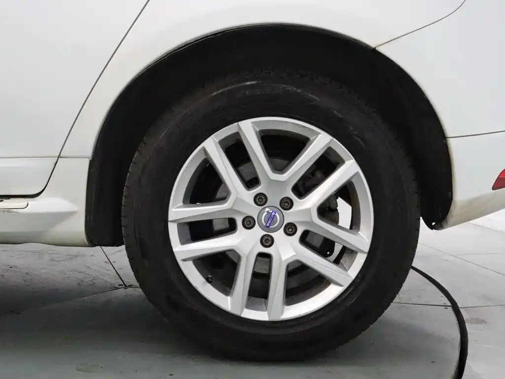 Volvo XC60 — миниатюра 21