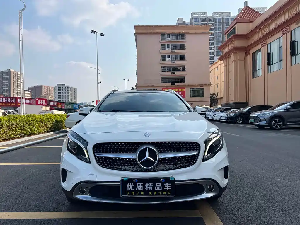 Mercedes-Benz GLA — миниатюра 2