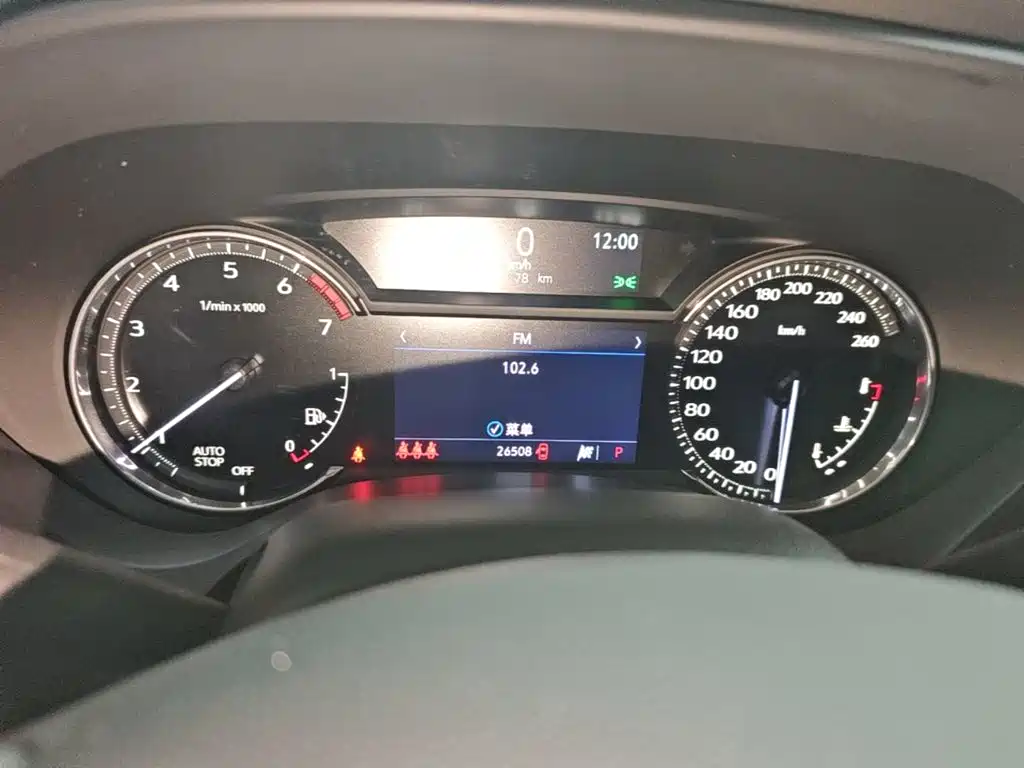 Cadillac CT4 — миниатюра 12
