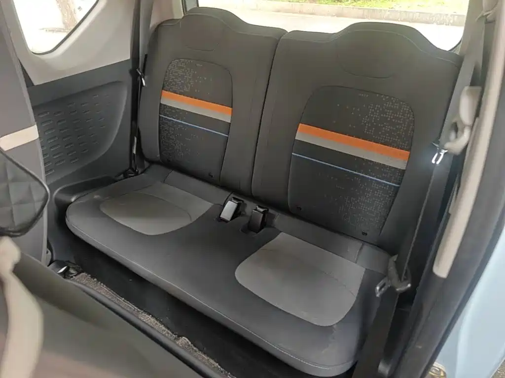 Wuling MINIEV — миниатюра 17