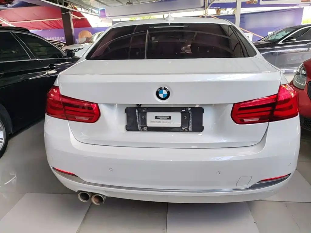 BMW 3 Series — миниатюра 6